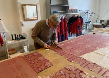 Nuovo mantello per il Capitano del Popolo