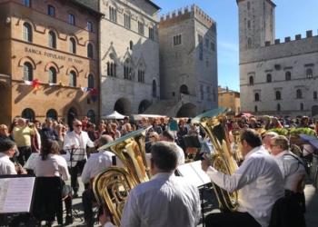 Quattro giorni di Festa della Musica a Todi. Strade, piazze, cortili e giardini palchi naturali per band e gruppi 
