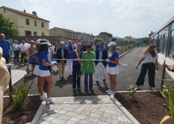 Inaugurato l’Hangar Padel Experience: “Un atto di amore verso il territorio”