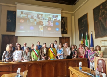 “Arte, conoscenza e patrimonio culturale immateriale, itinerario dei saperi e far fare il merletto in Italia”