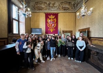 Ricevuti in Comune gli studenti della 3D della Scuola “Signorelli” vincitori agli School Movie Award