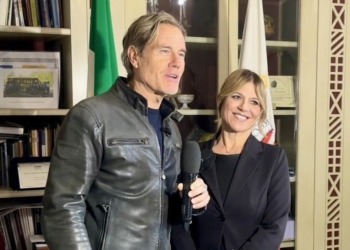 Jimmy Ghione di Striscia la Notizia entra in Comune: “Che fine ha fatto il progetto di “Orvieto Città Cardioprotetta?”