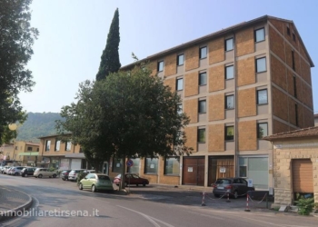 Investire in proprietà commerciali: i consigli di Immobiliare Tirsena