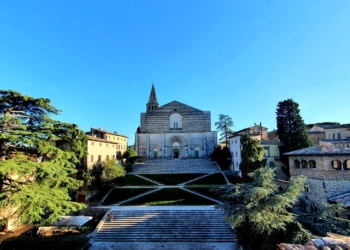 Todi città ad alto gradimento mediatico: in copertina su “Dove” e in televisione su La7 