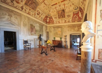 A palazzo del Drago una serata in cui il pesce incontra le bollicine della Franciacorta