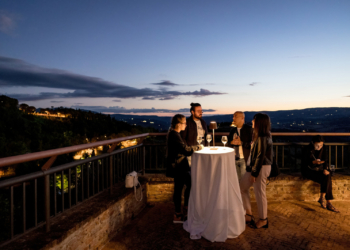 Vini Doc Todi, arte contemporanea e cena stellata