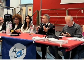 Come prevenire le truffe, i Carabinieri incontrano i cittadini