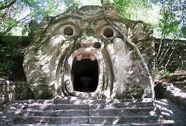 “Calamaio e carteggio nel valore dell’amicizia tra i cardinali Cristoforo Madruzzo e Alessandro Farnese con il signore di Bomarzo Pier Francesco Orsini detto Vicino”