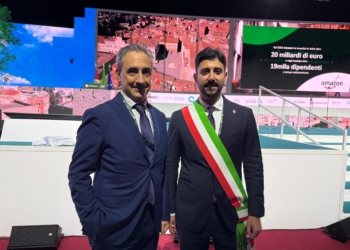 Una delegazione di circa 40 amministratori umbri all’Assemblea annuale a Torino