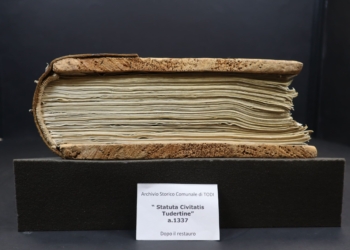 Restaurati 5 degli 11 antichi Statuti della città di Todi