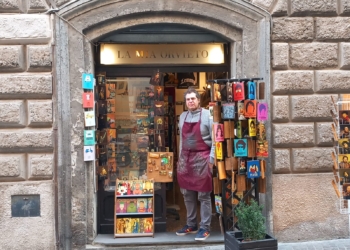 Cresce e fa proseliti il progetto “Lavora con Larth”. Anche la bottega artigianale “La mia Orvieto” entra del circuito dei prodotti acquistati dagli escursionisti