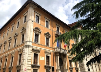 Squilibrio conti sanità: “Avvio iter incremento per evitare aumento del ticket sanitario”