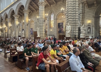 Accolti in Diocesi i pellegrini diretti a Roma per il Giubileo dei Giovani: il messaggio di saluto del Vescovo