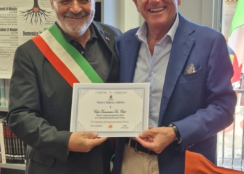 Cerimonia con i donatori del progetto Green School di Parrano