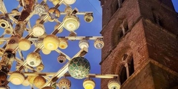 L’Albero di Natale in ceramica di Deruta è da guinness dei primati