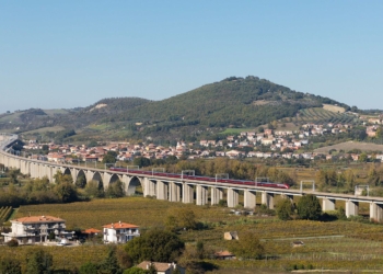 Trasporto ferroviario, Nova: “Presidente Proietti, Sindaco Tardani, mobilitiamoci!”
