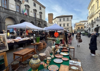 Mostra-mercato di antiquariato e collezionismo “AnticaMente”
