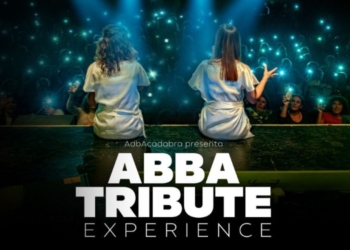 Il Teatro Mancinelli si accende con l’intramontabile musica degli Abba