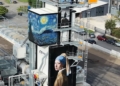 Quando l’arte scala la fabbrica: una torre industriale di 30 metri diventa un museo a cielo aperto