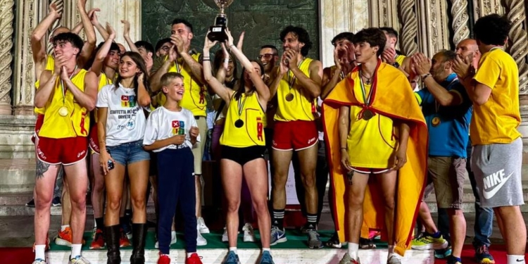 In Piazza Duomo la 59esima Staffetta dei Quartieri di Orvieto