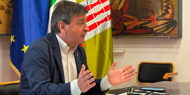 Trasporto ferroviario, De Rebotti: “Occorre ristabilire l’equilibrio tra alta velocità e diritto alla mobilità”