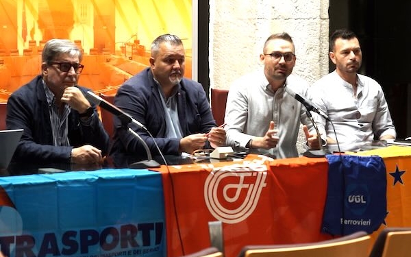 Tagli su linee alta velocità, i sindacati: “Legge speciale per l’Umbria per non essere isolata”