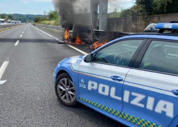 Camion in fiamme sulla A1: code e rallentamenti tra Chiusi e Fabro