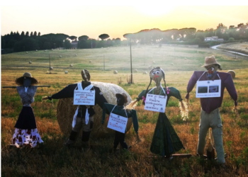 La Marcia dei Spaventapasseri: Buonrespiro dà il via a un’iniziativa simbolica per la tutela del paesaggio
