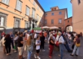 Oltre 200 persone in piazza “per difendere Costituzione e diritti civili contro le tesi di Futuro Nazionale”