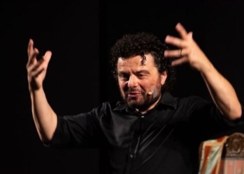Street Science L’Aquila, Manzoni diventa un gioco in rima e plurilingue con Gianluca Foresi