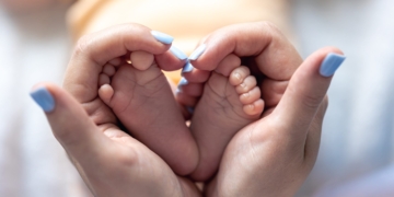 Natalità, la Regione aumenta di 500mila euro le risorse per le famiglie nel quadro degli investimenti per l’infanzia