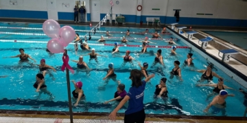 Successo eccezionale per “Muoviti in acqua con Airc”:  oltre 50 partecipanti alla Piscina Comunale nel segno della solidarietà e  del ricordo di Alessia e Paola