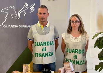 La Guardia di Finanza sequestra oltre 11,5 chili di hashish